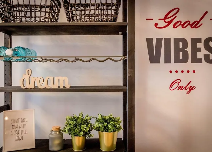 Апартаменты Brand New Amazing Apt. In The Heart Of *